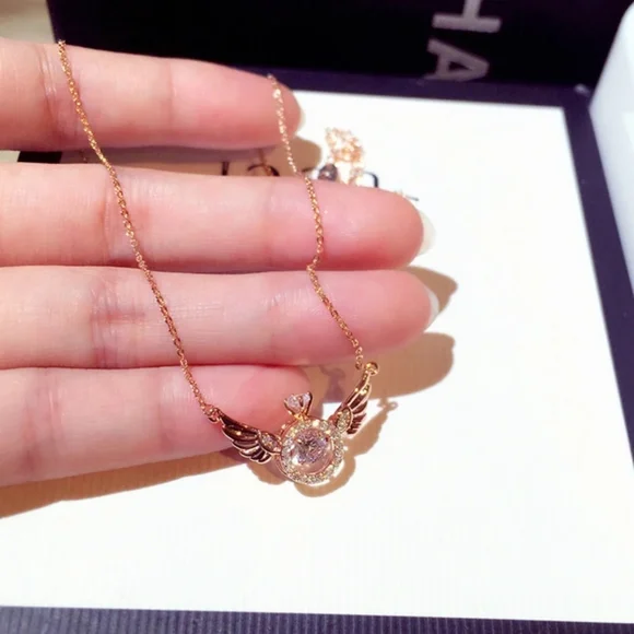 💯 New rose gold diamond ring with wings necklace - Picture 5 of 5